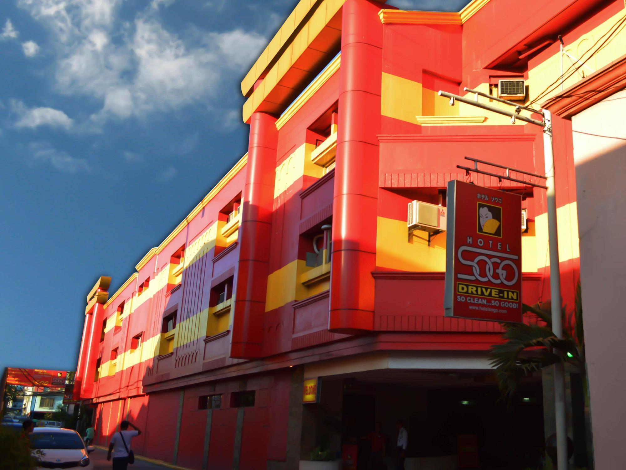 Hotel Sogo Pasay Wood Street Exteriör bild