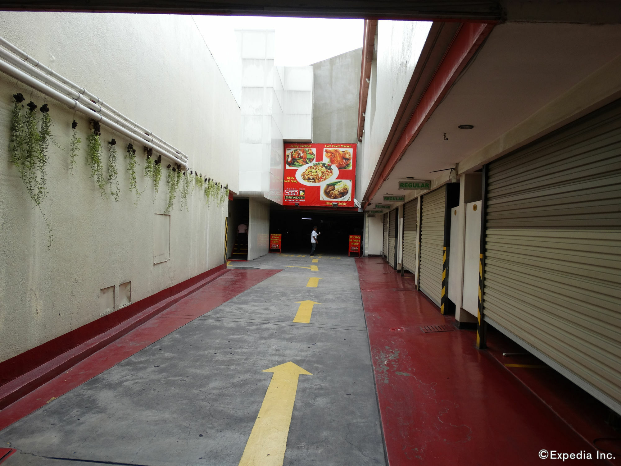 Hotel Sogo Pasay Wood Street Exteriör bild