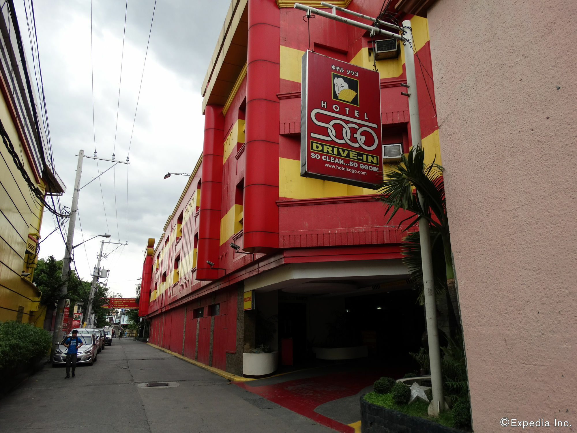 Hotel Sogo Pasay Wood Street Exteriör bild